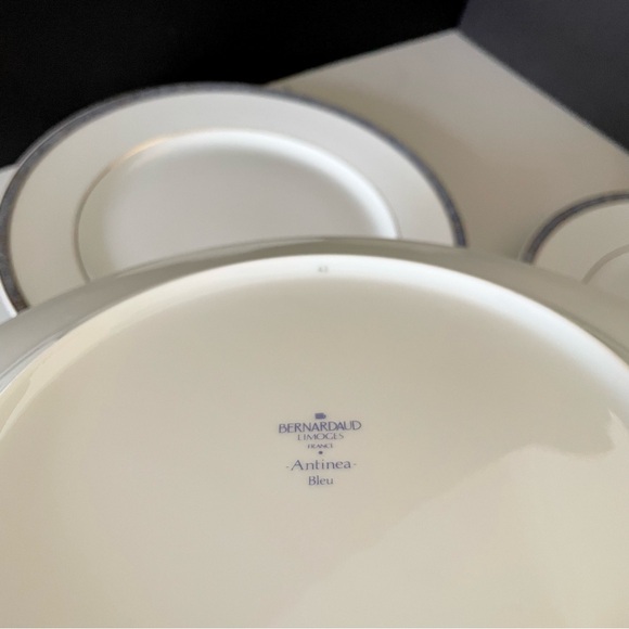 SET of 3 Antinea Bleu Dinner Plates - Bernardaud Limoges - Picture 7 of 9